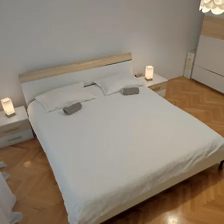 Doma Apartman